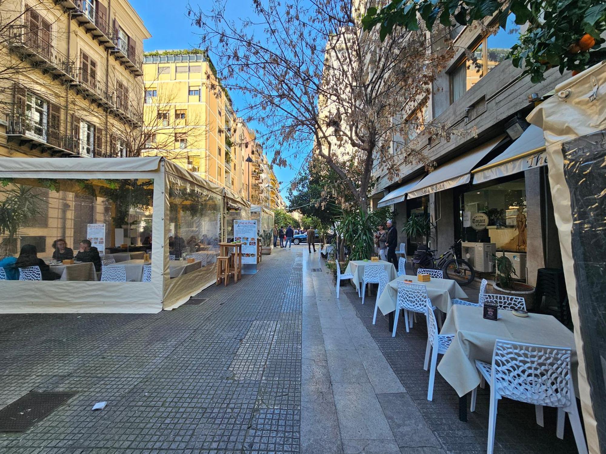 Bed and Breakfast Palermo Amari Екстер'єр фото